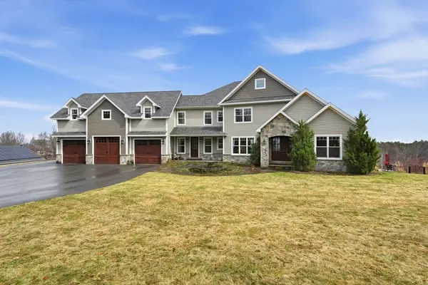 92 Masterson Rd, Whately, MA 01093