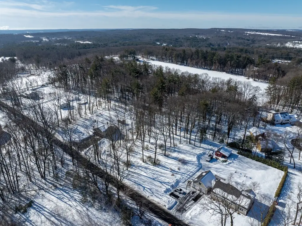 82 Dodge Hill Rd, Sutton, MA 01590 - #1