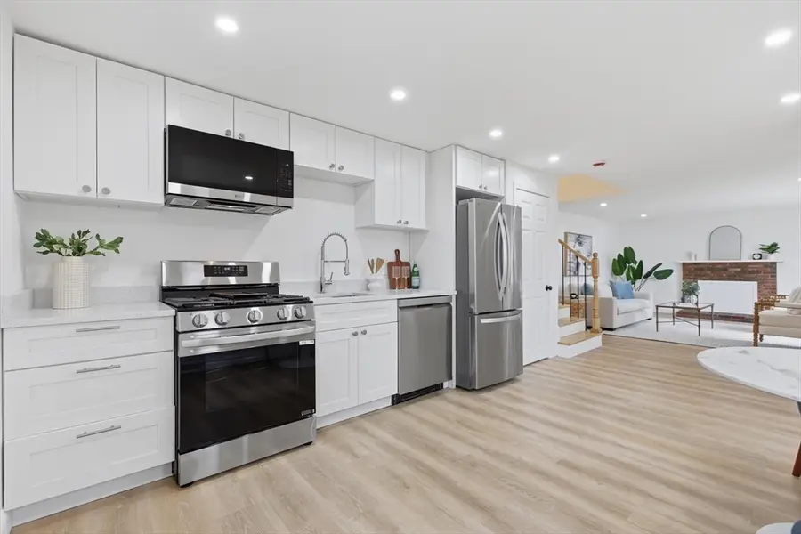 138 Forest St, Brockton, MA 02302 - #3