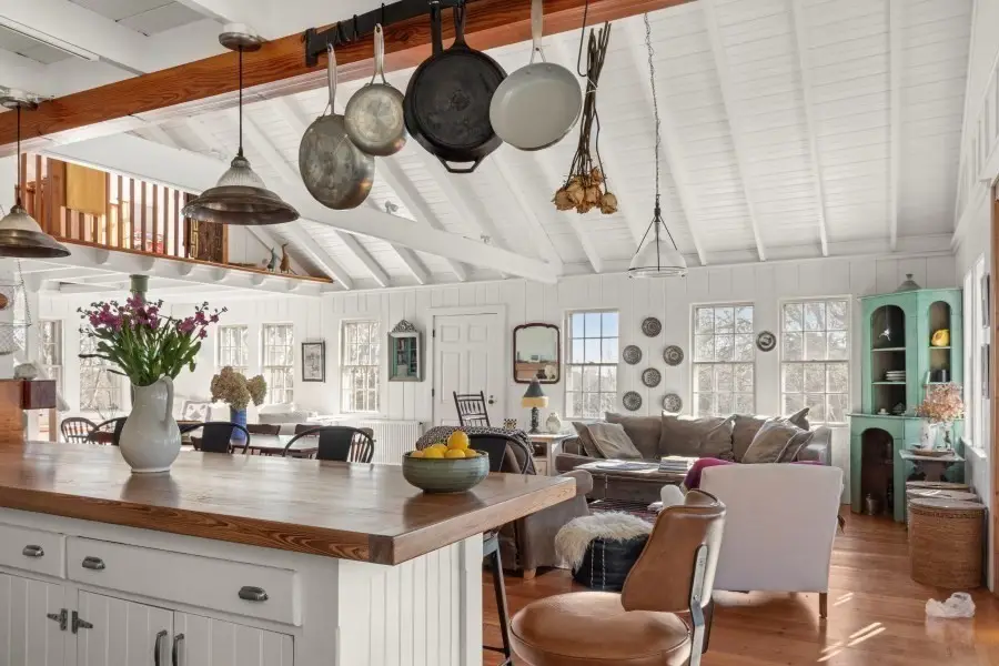 205 South Rd, Chilmark, MA 02575 - #3