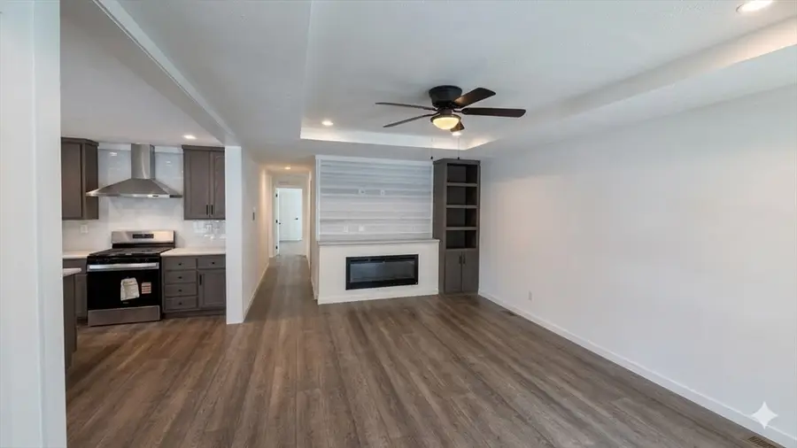 22 Pinrock Drive, Sturbridge, MA 01566 - #2