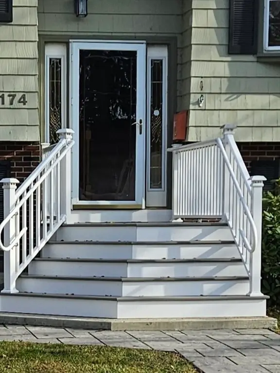 174 Helen Dr, Marlborough, MA 01752 - #3