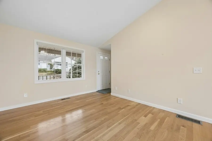 9 Bryant Lane #9, Northborough, MA 01532 - #3