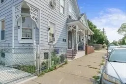 135 Arnold St, New Bedford, MA 02740 - #3