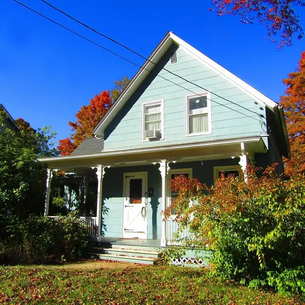 86 North Maple Street, Northampton, MA 01062