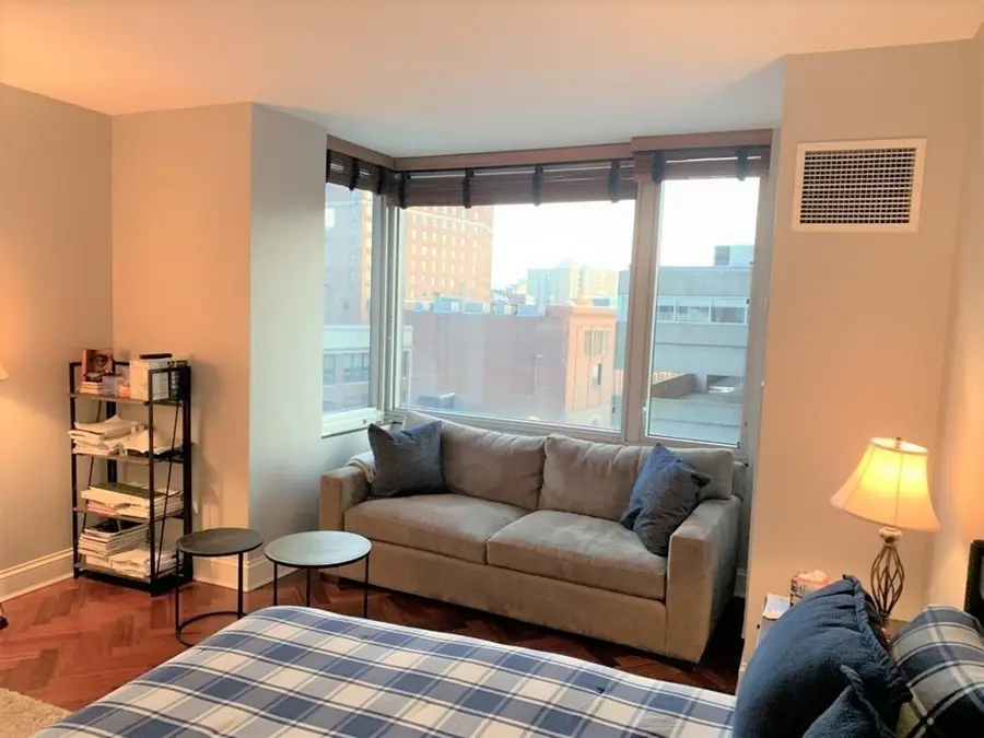 1 Charles St S #807, Boston, MA 02116 - #3