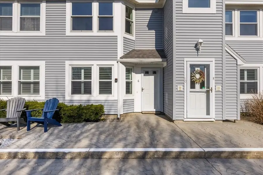 6 Seacliff Drive #Ocean view, Plymouth, MA 02360 - #2