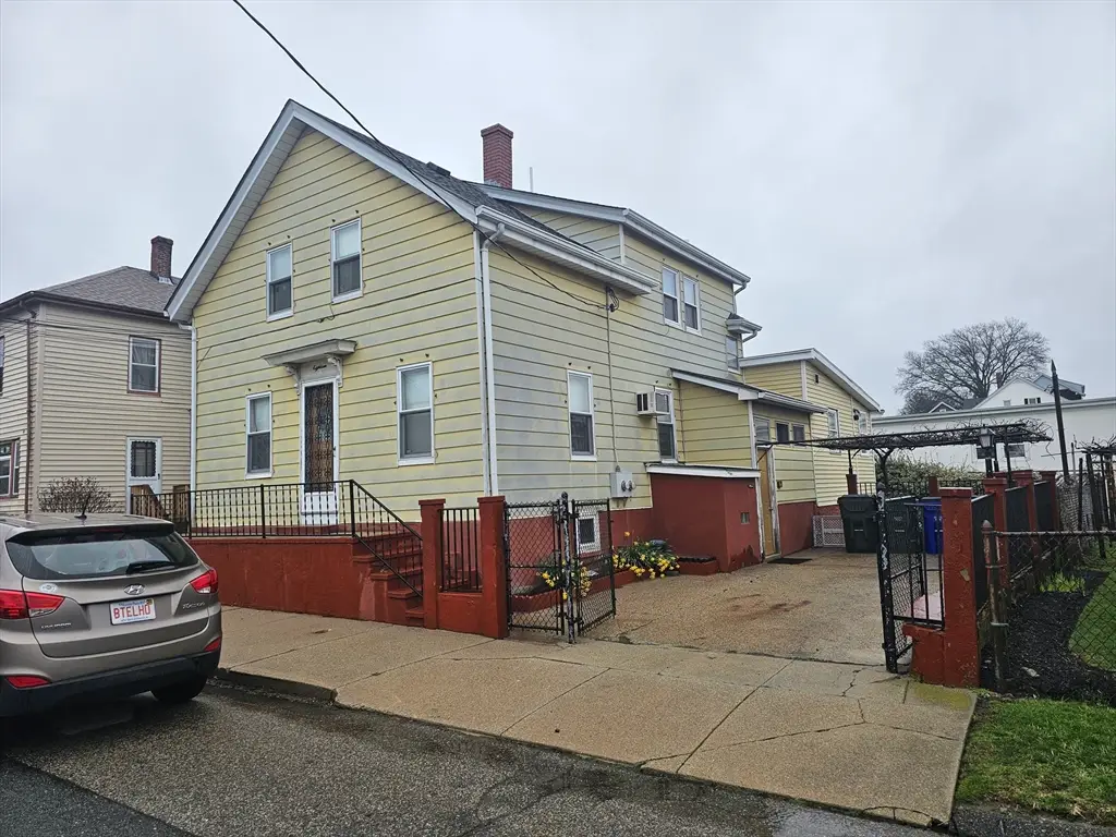 18 Carlisa Drive, Fall River, MA 02723 - #1