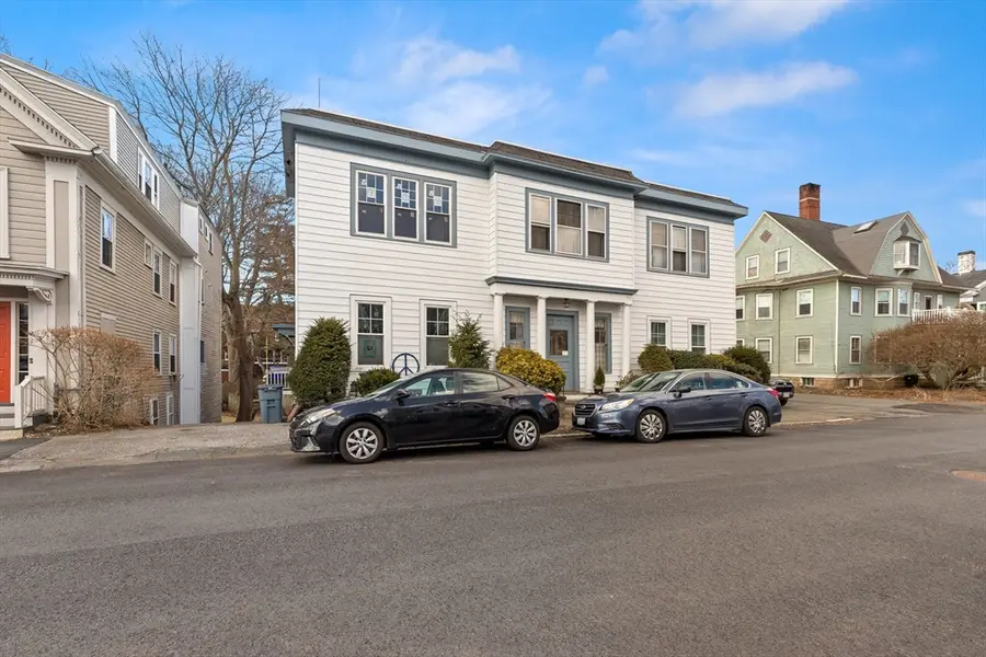 21 Thorndike St. #4, Beverly, MA 01915 - #3