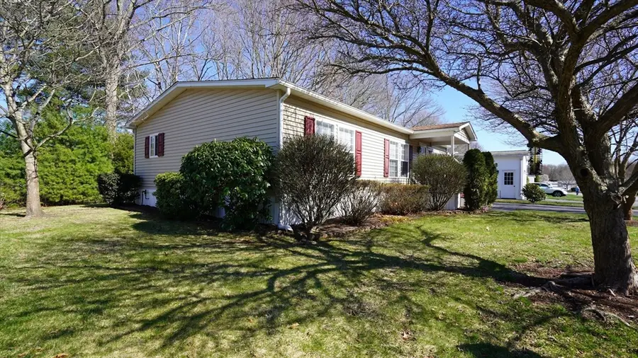 50 Highland St #227, Taunton, MA 02780 - #2