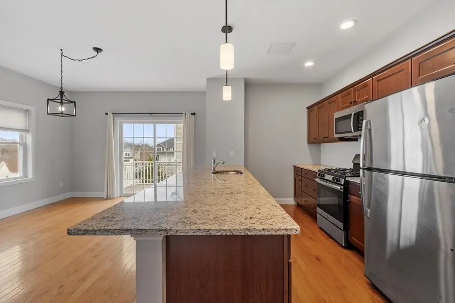 66 Oak St #66, Clinton, MA 01510 - #3