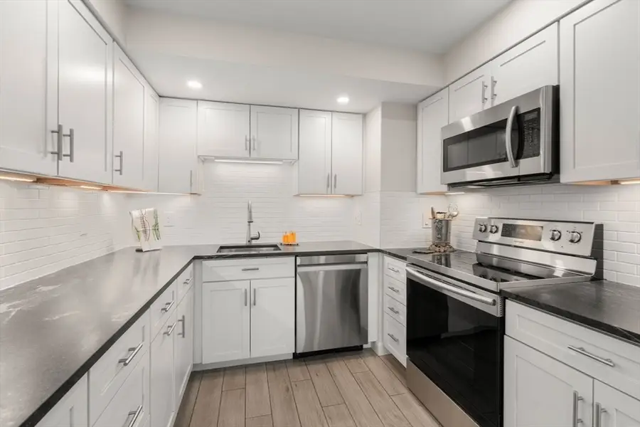 250 Hammond Pond Parkway #604N, Newton, MA 02467 - #3