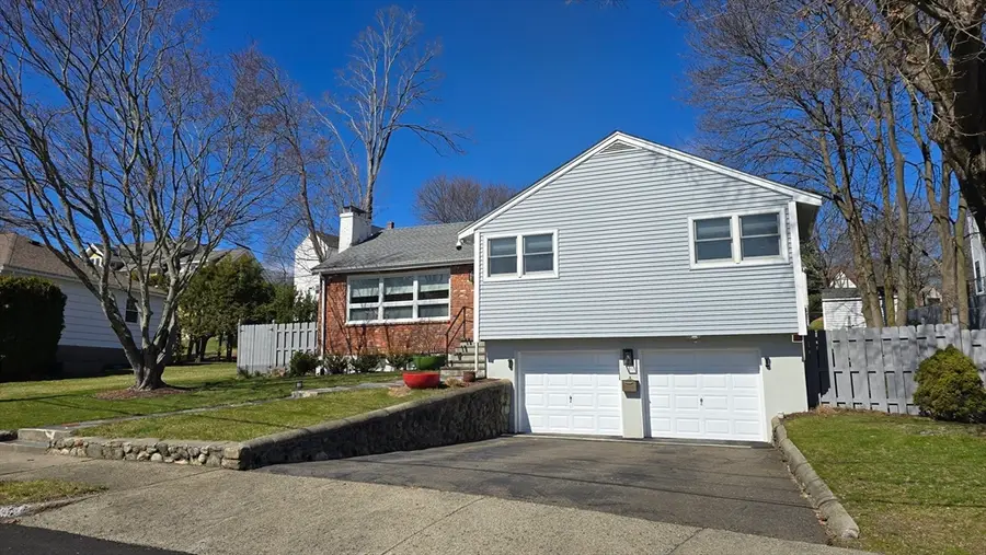 91 Mary Ellen Rd, Newton, MA 02468 - #2