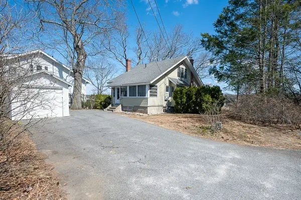 2 A Nonquit Road #A, Worcester, MA 01604