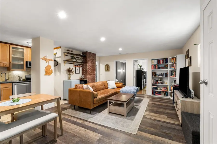 126 Webster St #A, Boston, MA 02128 - #2