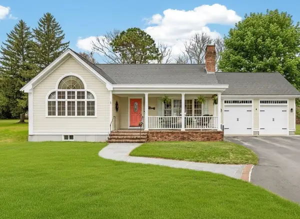 68 Merrimac St, Dartmouth, MA 02748