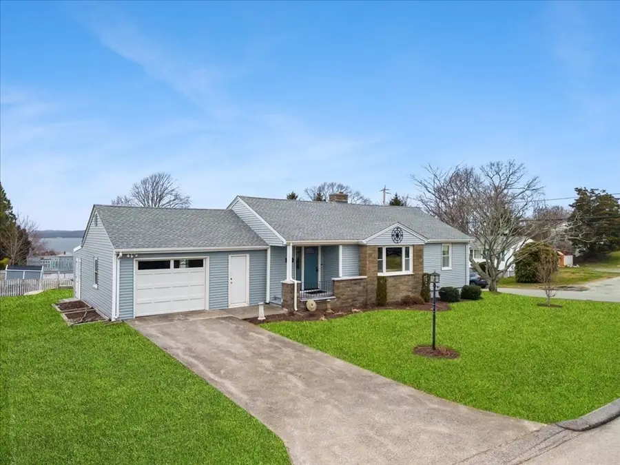 3 O Connell Rd, Tiverton, RI 02878 - #3