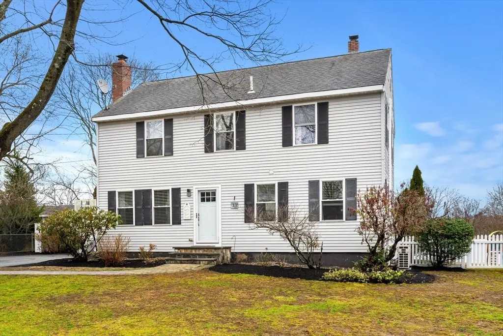 17 Ellington Road, Tewksbury, MA 01876 - #1
