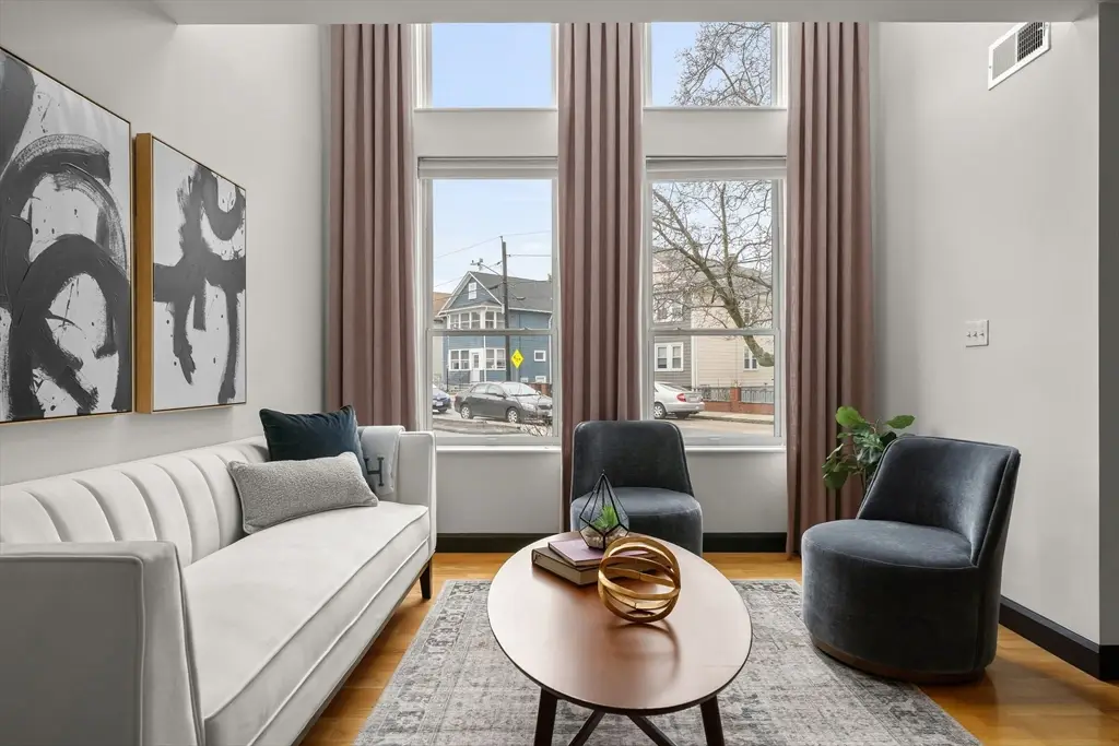 115 Governor Winthrop Rd #115, Somerville, MA 02145 - #1