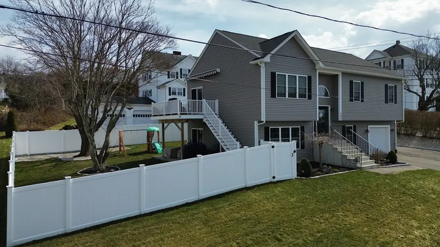 100 Bailey St, Fall River, MA 02724 - #3