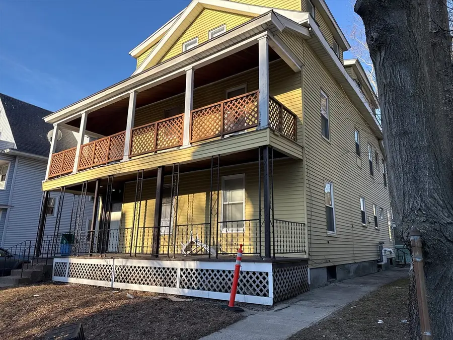 59 Dover St, Worcester, MA 01609 - #2