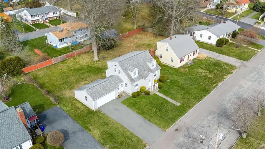 964 Pearce, Fall River, MA 02720 - #3