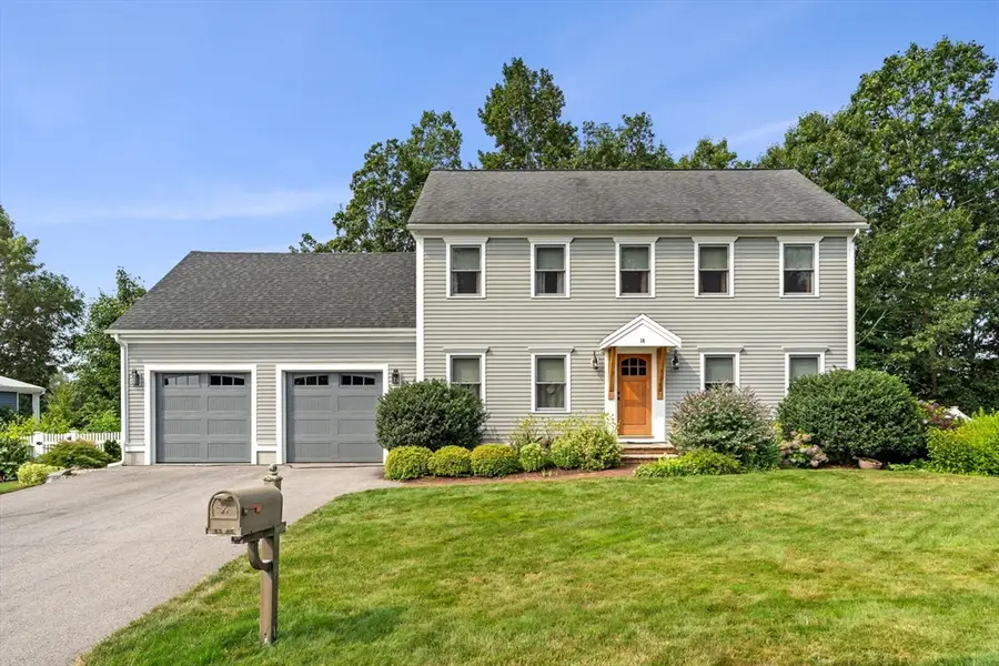 14 Merrill Ave, Amesbury, MA 01913 - #3