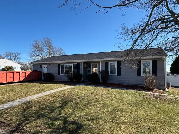 43 New Jersey Ave, Somerset, MA 02726