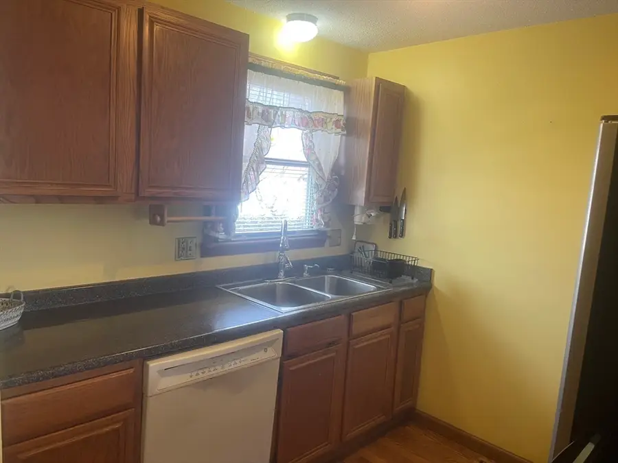 55 Empire St. #10, Chicopee, MA 01013 - #2