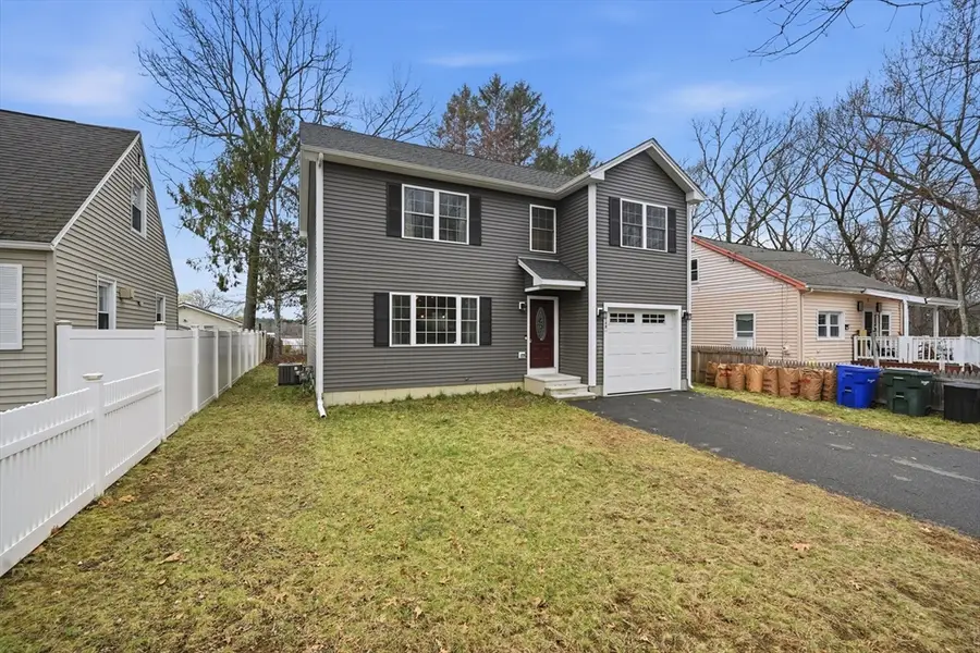 140 Temby St, Springfield, MA 01119 - #3