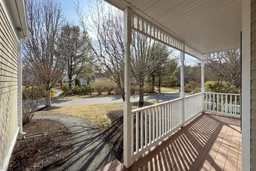 5 Blue Meadow Ct #5, Bourne, MA 02532 - #2