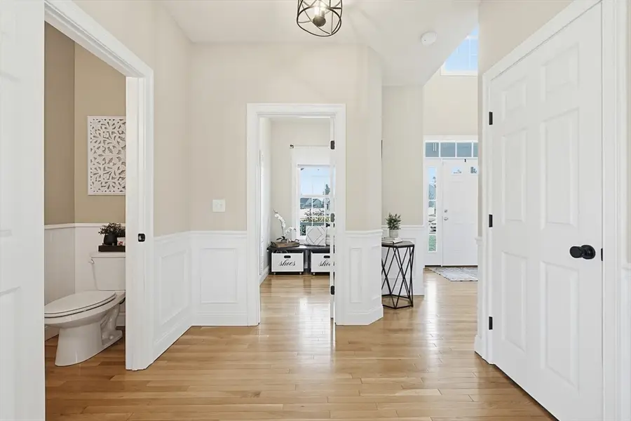 36 Magnolia Way, Bridgewater, MA 02324 - #3