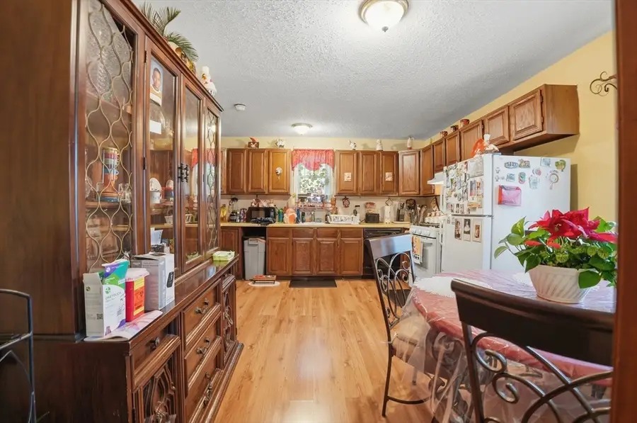 1 Friend St, Taunton, MA 02780 - #2