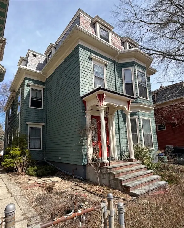 179 Chestnut #2, Cambridge, MA 02139 - #1