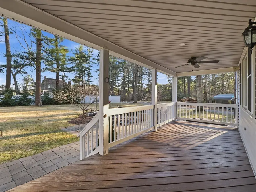 17 Meadowbrook Ln, Norton, MA 02766 - #3