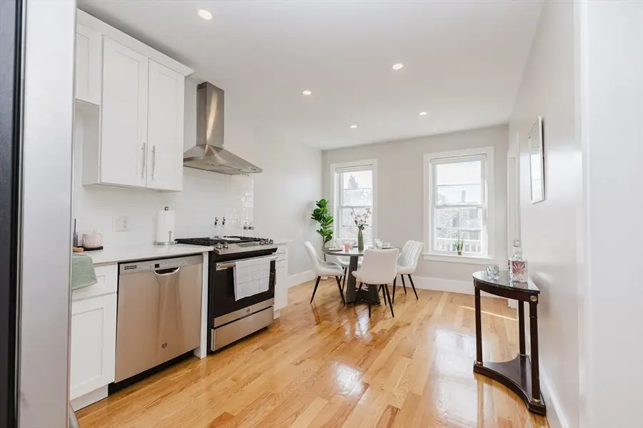 326 Chelsea St #3, Boston, MA 02128 - #2