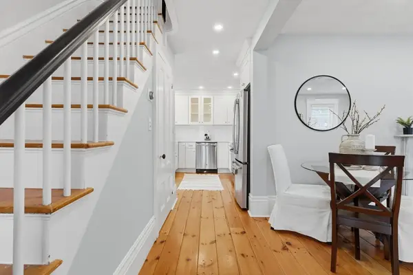 212 West Street #1, Reading, MA 01867