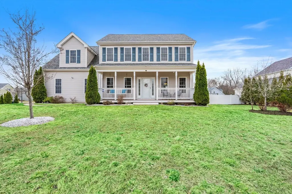 2 Northern Lights Way, Bellingham, MA 02019 - #1