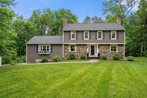 17 Janes Road, Boxford, MA 01921