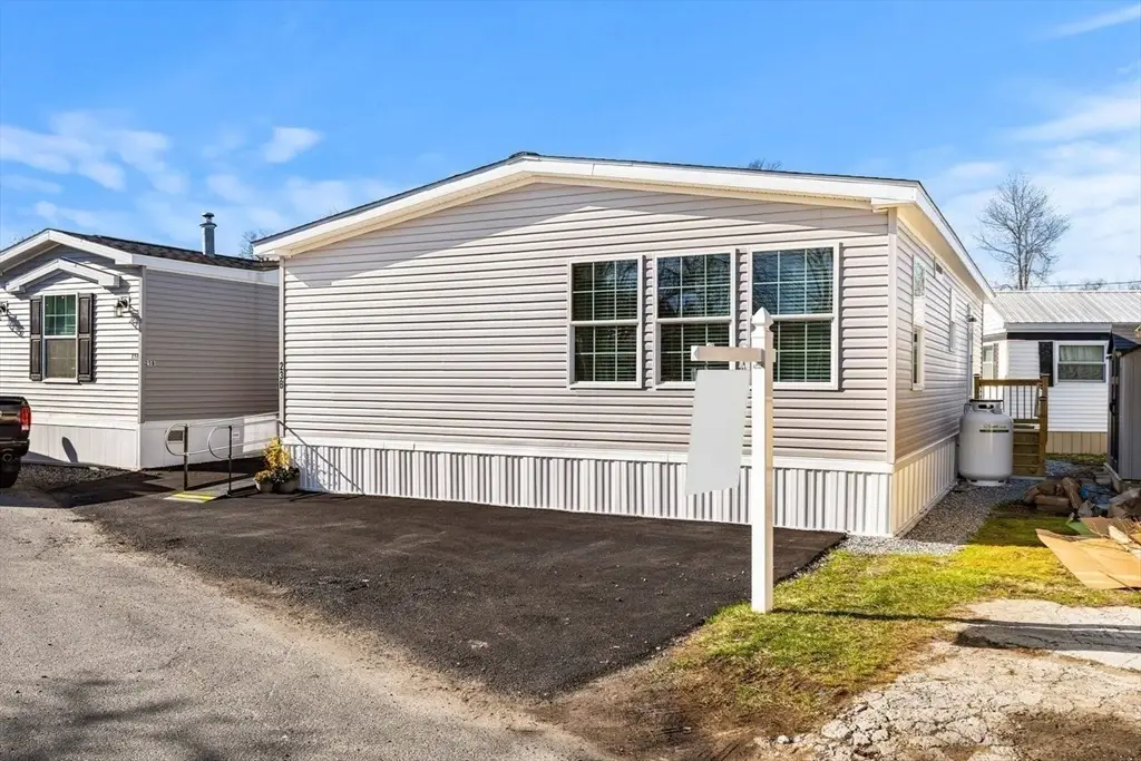 200 North St #23-B, Danvers, MA 01923 - #1