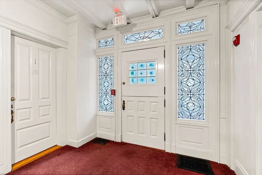 7 Hamilton Street #2, Salem, MA 01970 - #3