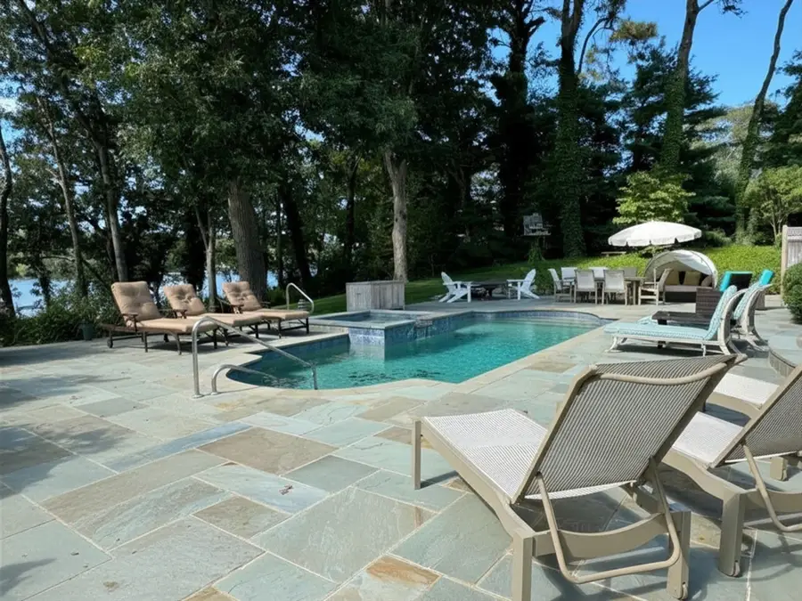 385 Barnes Road, Oak Bluffs, MA 02557 - #2