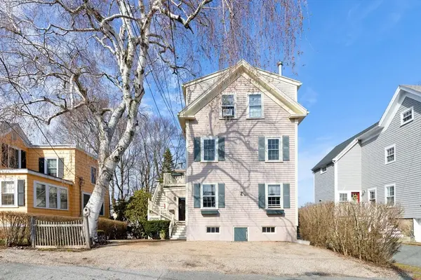 13 Linden Street #2, Marblehead, MA 01945