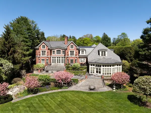 148 Dartmouth Street, Newton, MA 02465