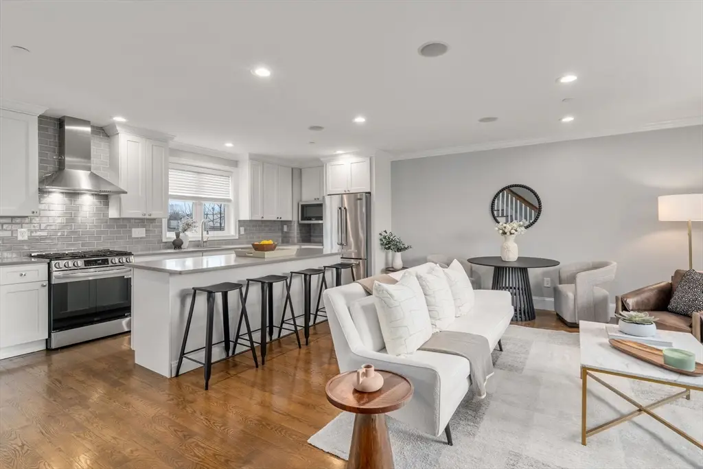 364 Neponset Ave #6, Boston, MA 02122 - #1