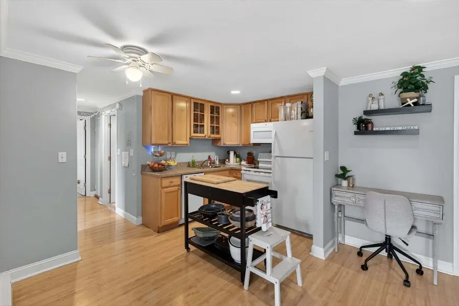 588 Main Street #3D, Stoneham, MA 02180 - #3