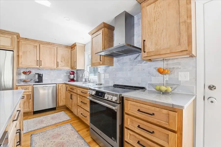 189 Orchard Street, Millis, MA 02054 - #3