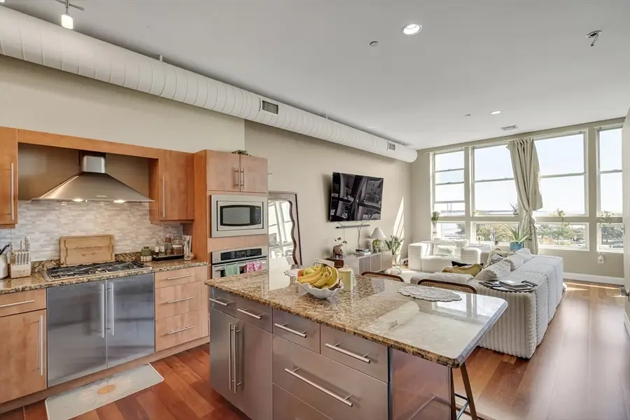 10 Ocean Ave #403, Revere, MA 02151 - #2