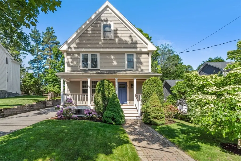 945 Walnut St, Newton, MA 02461 - #1