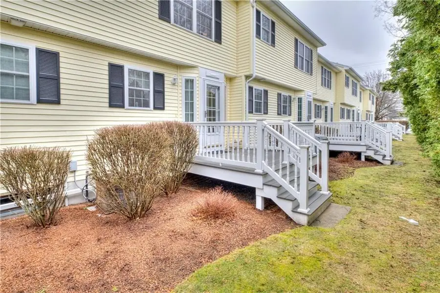 25 Hyde Ave #25, Pawtucket, RI 02861 - #3